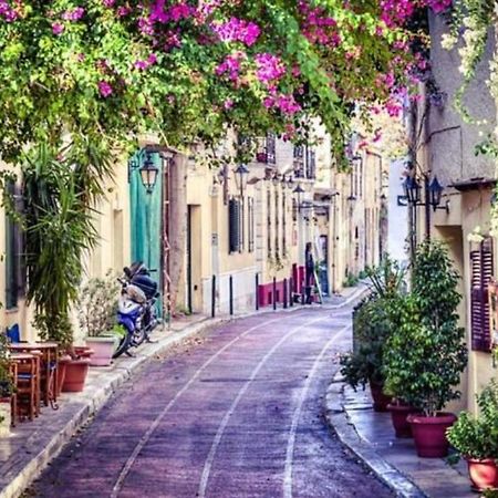 Central Mini & Full Renovated Studio @ Syntagma Athena Bagian luar foto